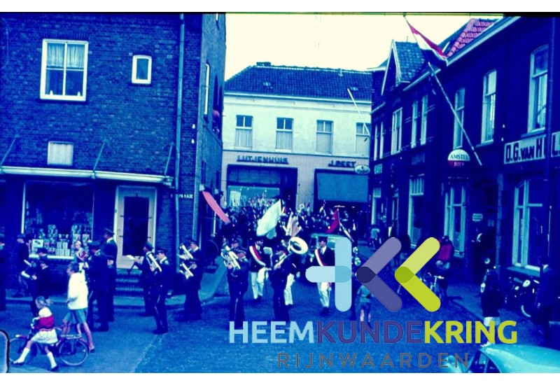 EMM 1966 F00002709